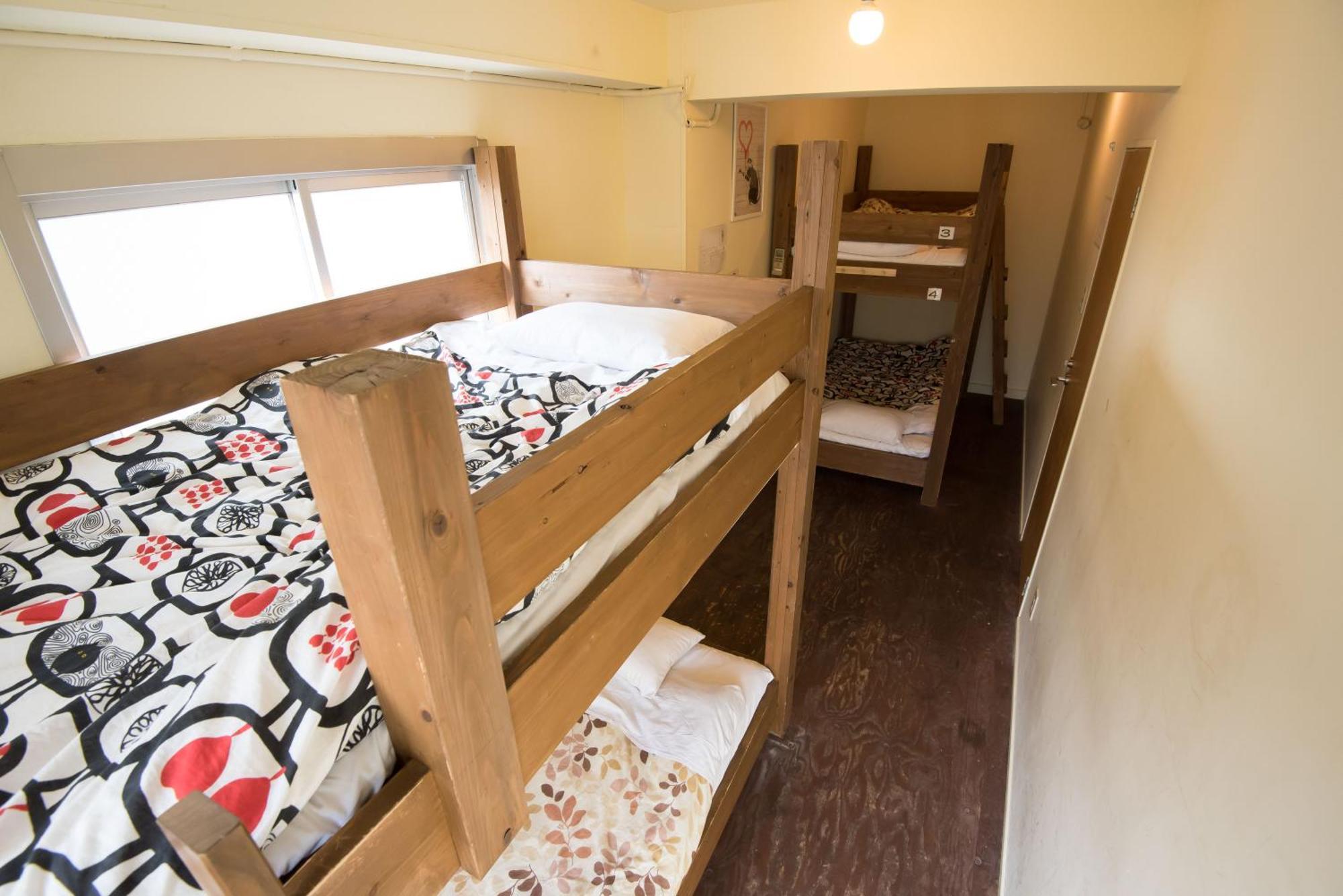 Hostel Q Осака Номер фото