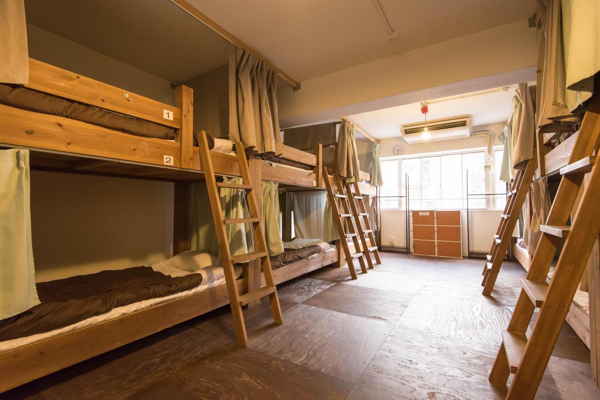 Hostel Q Осака Номер фото