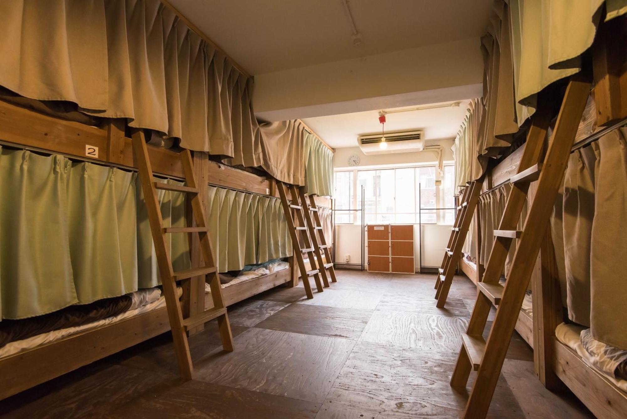 Hostel Q Осака Номер фото