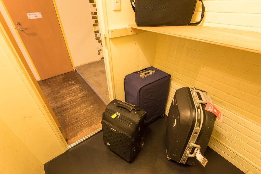 Hostel Q Осака Екстер'єр фото